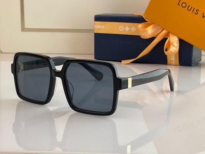 Louis Vuitton Sunglasses ID:20230516-72
